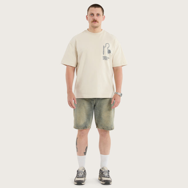 Model wears Domination Street Tee Moonbeam T-Shirts in Off-White - Image 5