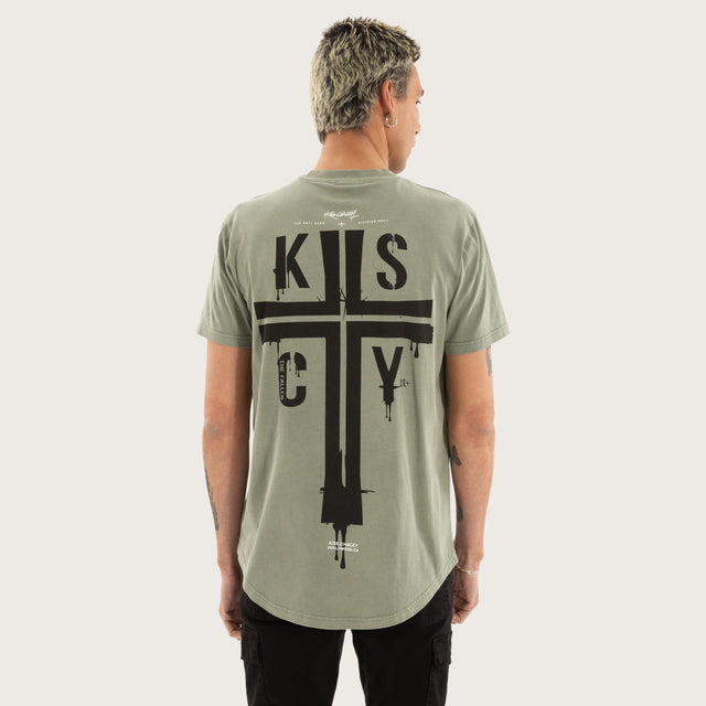 Cloak Dual Curved Tee Pigment Shadow