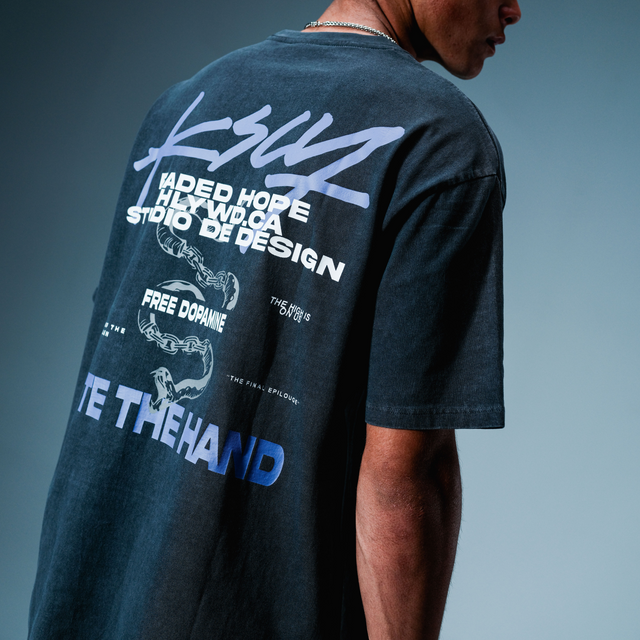 Model wears Haysford Box Fit Tee Pigment Asphalt T-Shirts in Grey - Image 2