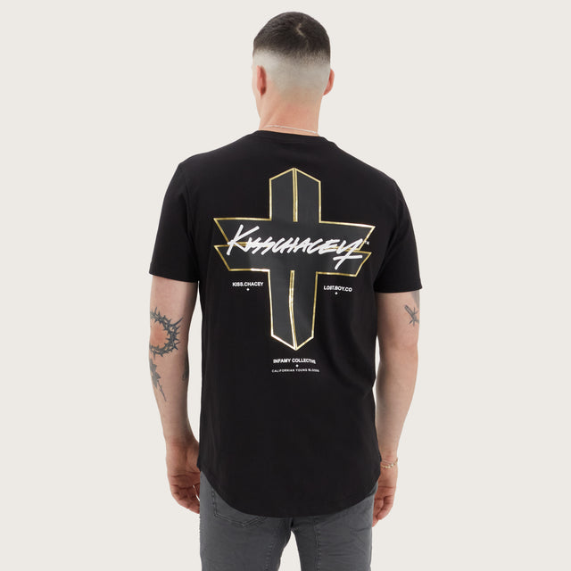 Model wears Prudheo Dual Curved Tee Jet Black T-Shirts in Black - Image 2
