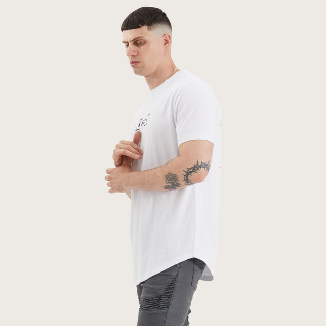 Model wears Blyth Dual Curved Tee Optical White T-Shirts in White - Image 4