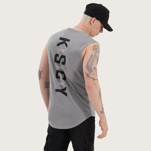 Model wears Orta Dual Curved Muscle Pigment Frost Grey Muscle Tees in Grey - Image 1