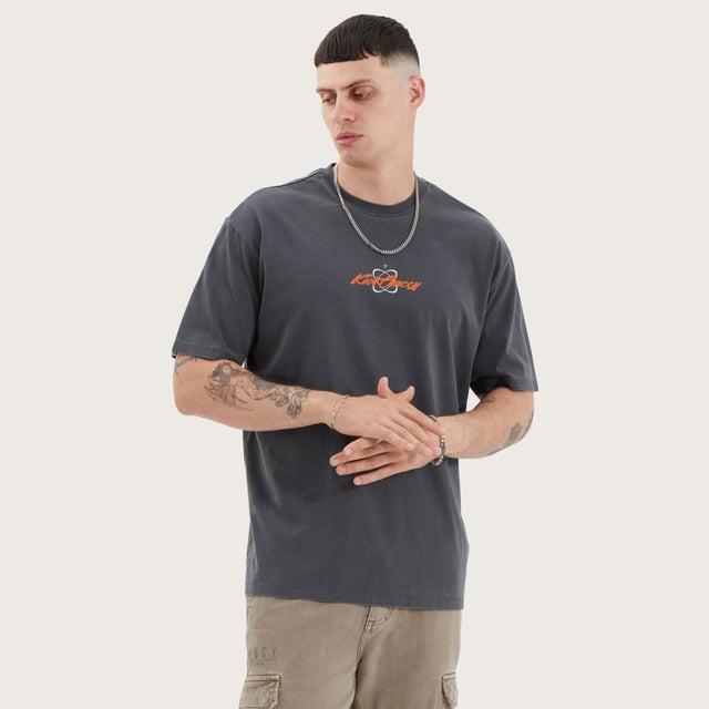 Model wears Redwood Box Fit Tee Pigment Asphalt T-Shirts in Grey - Image 2