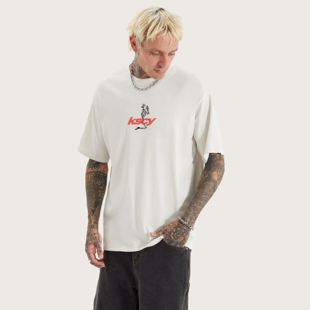 Model wears Echo Box Fit Tee Nimbus Cloud T-Shirts in Grey - Image 1