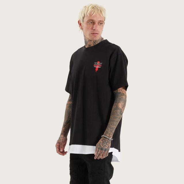 Model wears Unforward Box Fit Layer Tee Jet Black T-Shirts in Black - Image 3