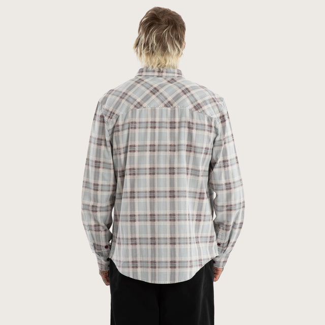 Model wears Driver Casual Longsleeve Check Shirt Grey Check Long Sleeve Shirts in Grey - Image 2