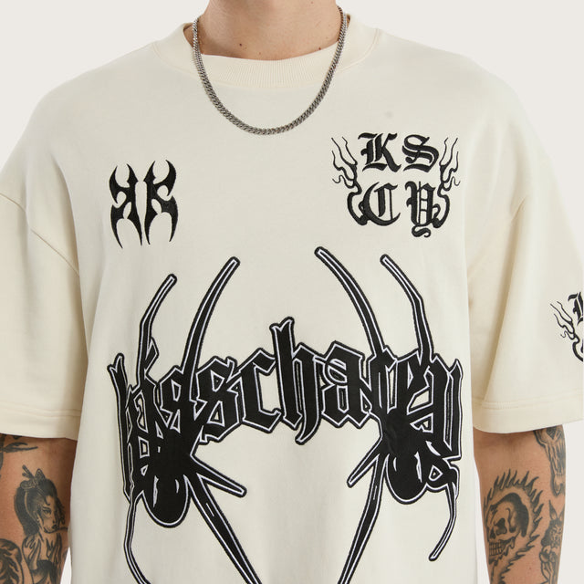 Model wears Crawl Loopback Street Tee Tofu T-Shirts in 0 - Image 3