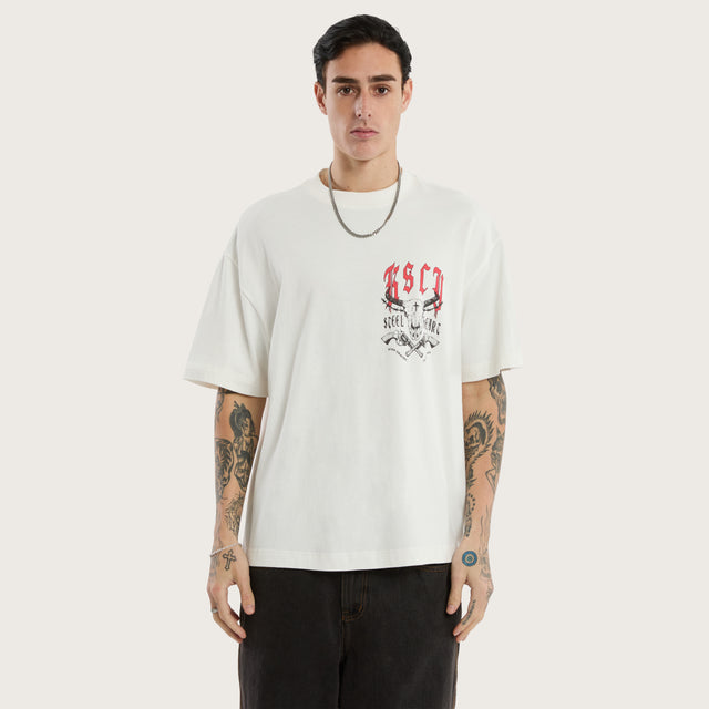 Model wears Steel Heart Heavyweight Box Fit Tee Natural White T-Shirts in White - Image 4