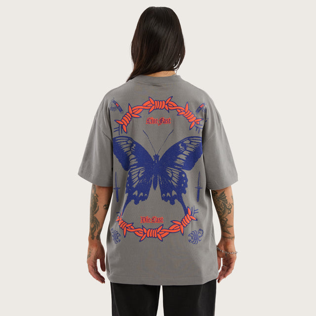 Model wears Gust Street Tee Steel Grey T-Shirts in Grey - Image 7