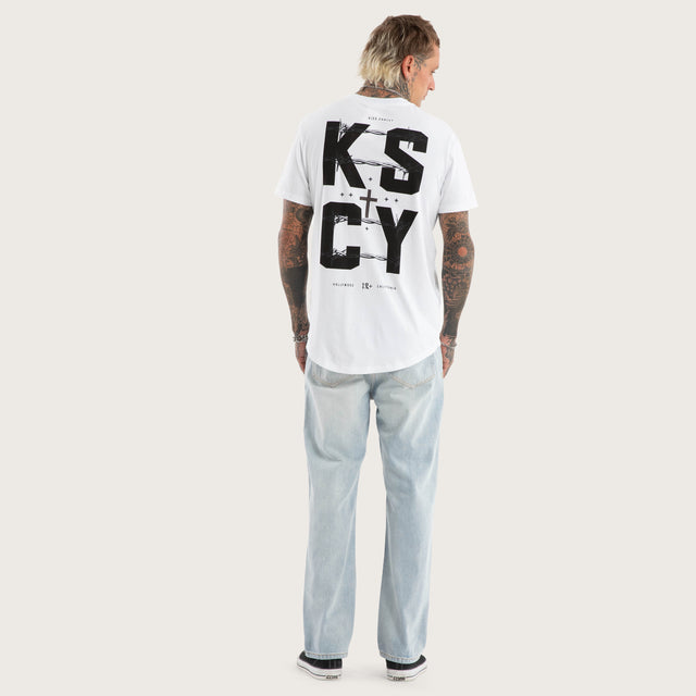 Fenced Dual Curved Tee Optical White