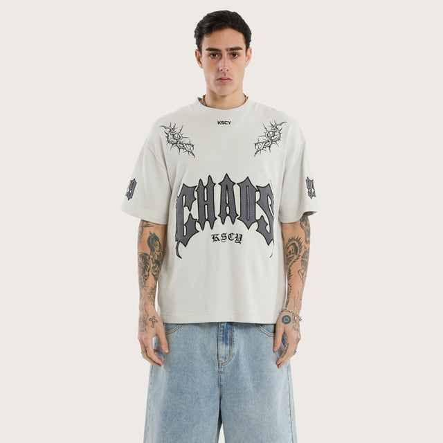 Model wears Castly Loopback Street Tee Glacier Grey T-Shirts in Grey - Image 1