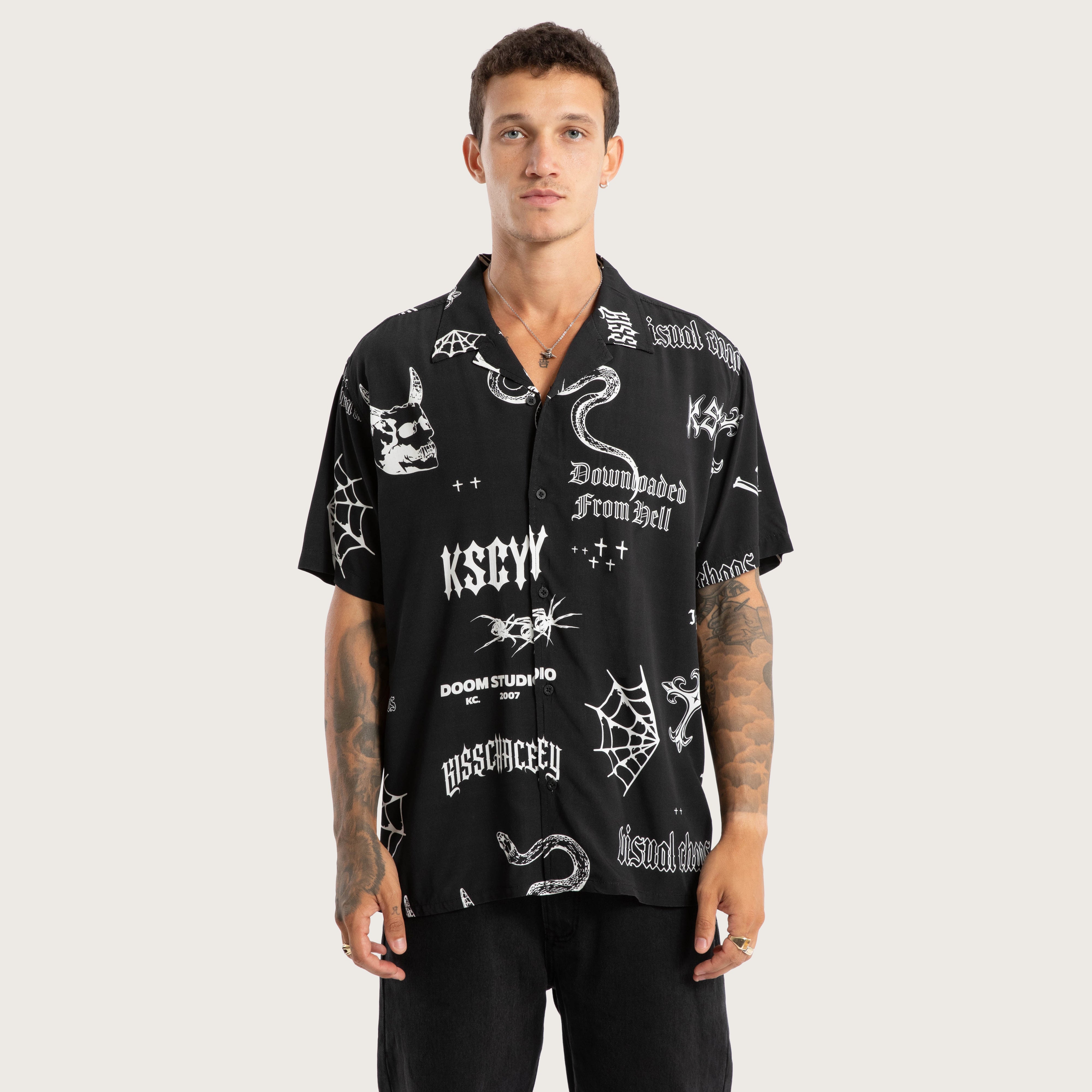 Visual Chaos Relaxed Shirt Black Print | KSCY