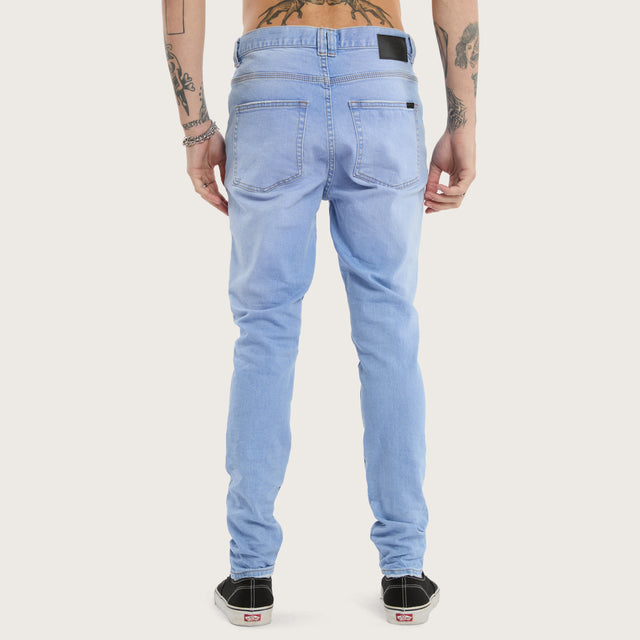 Model wears K1 Super Skinny Fit Jeans Ultimate Blue Pants in Blue - Image 5