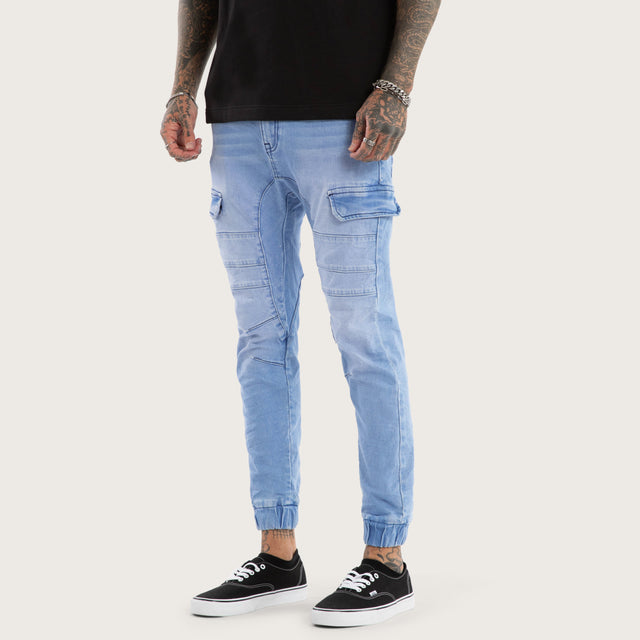 Model wears Salem Cargo Jogger Crystal Blue Pants in Blue - Image 1
