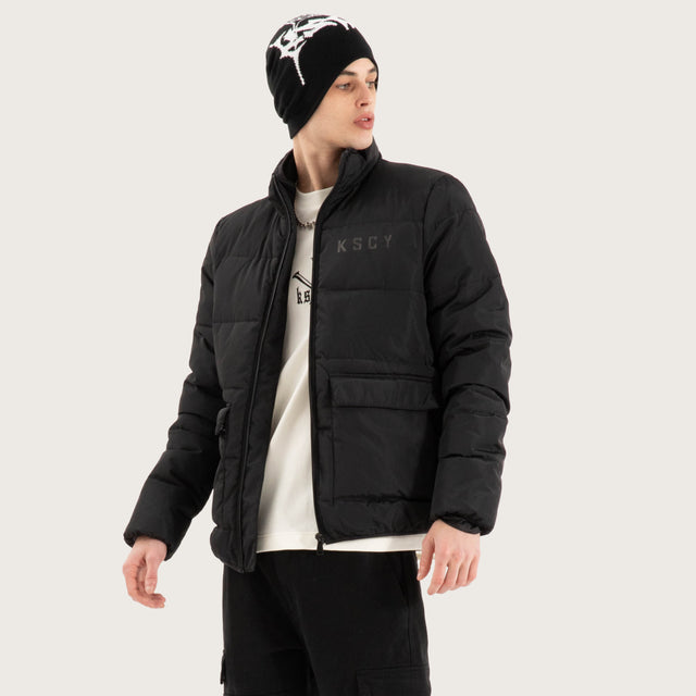 Solitary Puffer Jacket Jet Black
