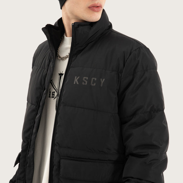 Solitary Puffer Jacket Jet Black