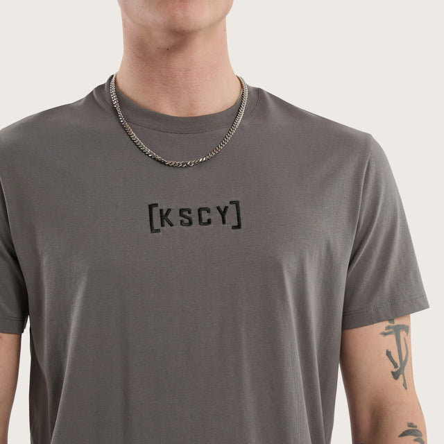 Pronto Dual Curved Tee Charcoal