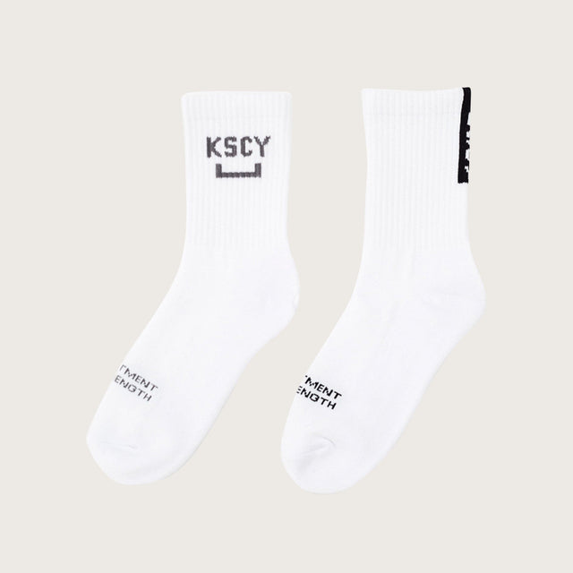Model wears Department 2 Pack Mid Sock White Socks in White - Image 1
