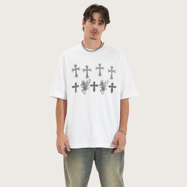 Model wears Dominion Heavy Oversized Tee White T-Shirts in White - Image 1