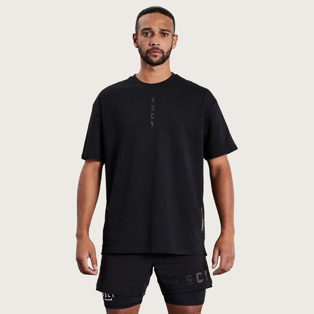 Dynamic Box Fit Split Hem T-Shirt Jet Black