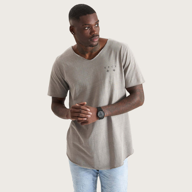 Forlorn Dual Curved Raw V-Neck T-Shirt Pigment Cinder