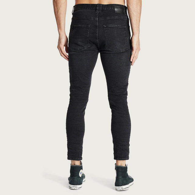Model wears K4 Cropped Jean Gravestone Pants in Grey - Image 5