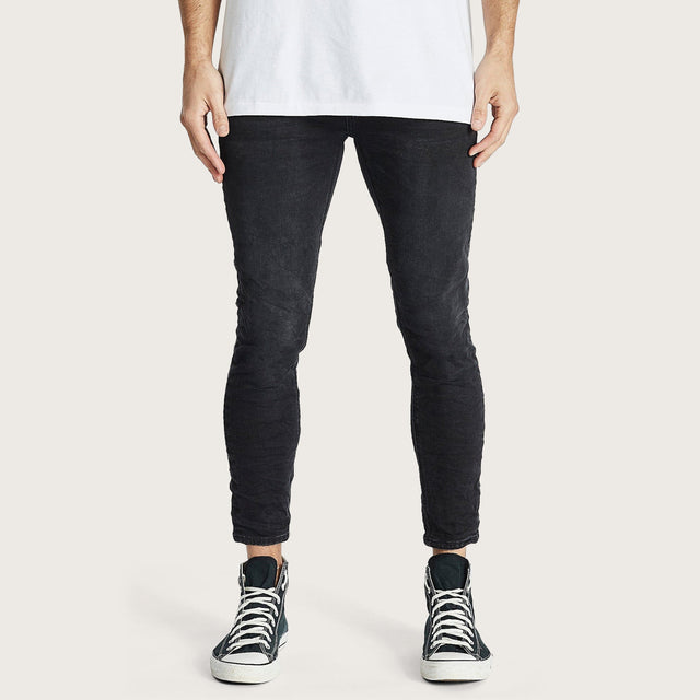 Model wears K4 Cropped Jean Gravestone Pants in Grey - Image 6