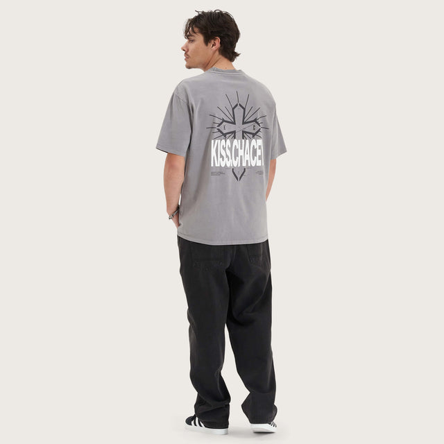 Model wears Luminary Heavy Box Fit Tee Pigment Frost Grey T-Shirts in Grey - Image 3