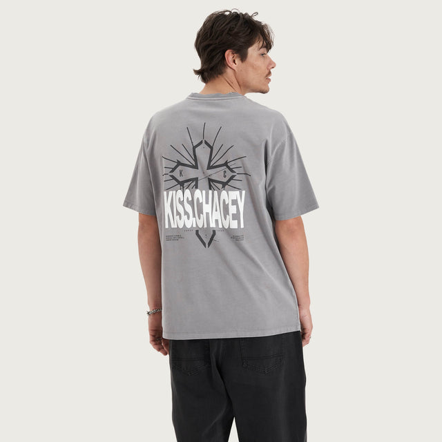 Model wears Luminary Heavy Box Fit Tee Pigment Frost Grey T-Shirts in Grey - Image 1