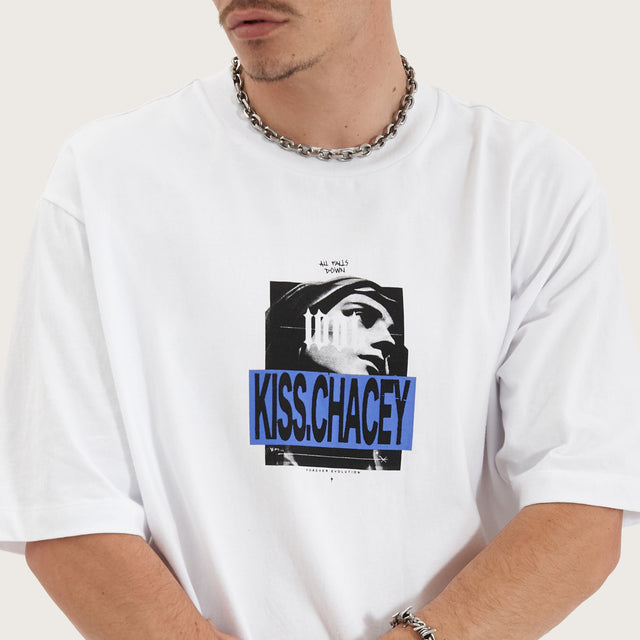 Model wears Moonlit Heavy Oversized Tee White T-Shirts in White - Image 1