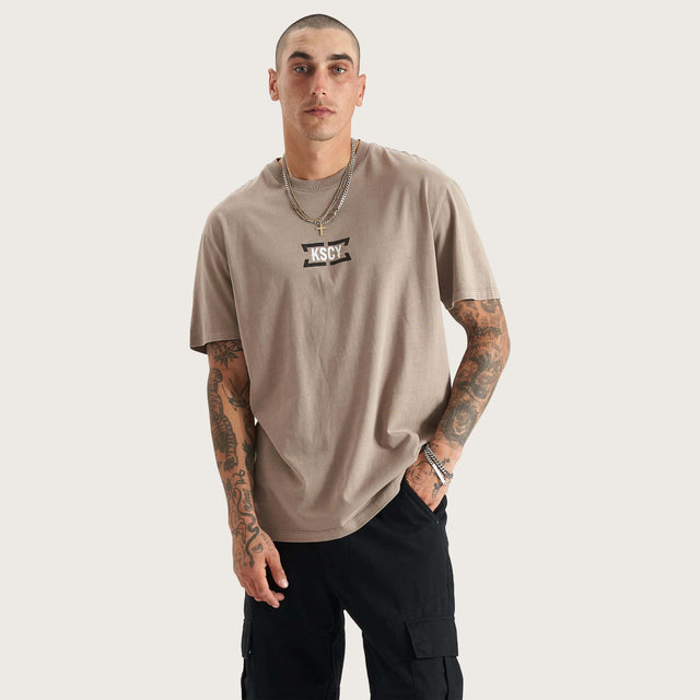 Retribution Relaxed Tee Pigment Driftwood