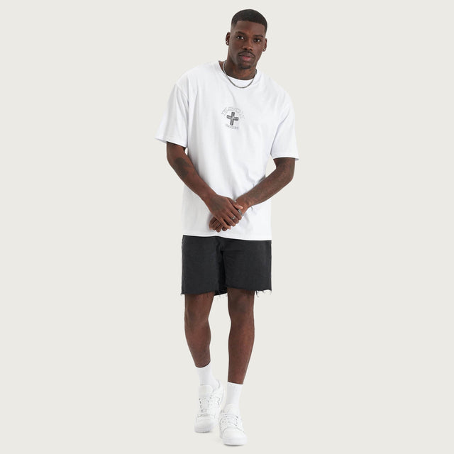 Model wears Second Heaven Box Fit T-Shirt Optical White T-Shirts in White - Image 4