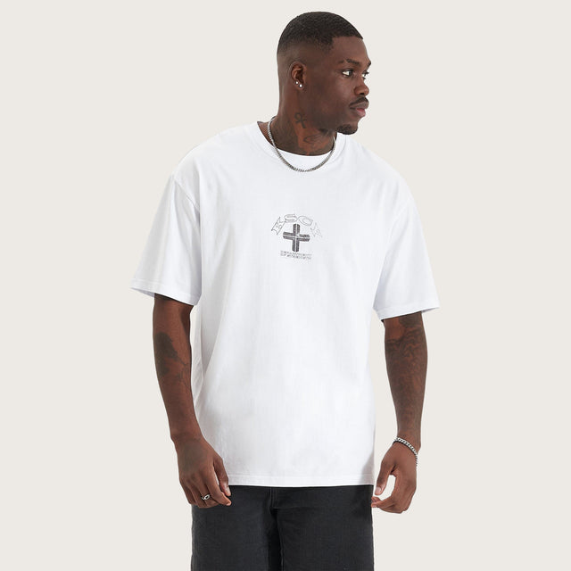 Model wears Second Heaven Box Fit T-Shirt Optical White T-Shirts in White - Image 2