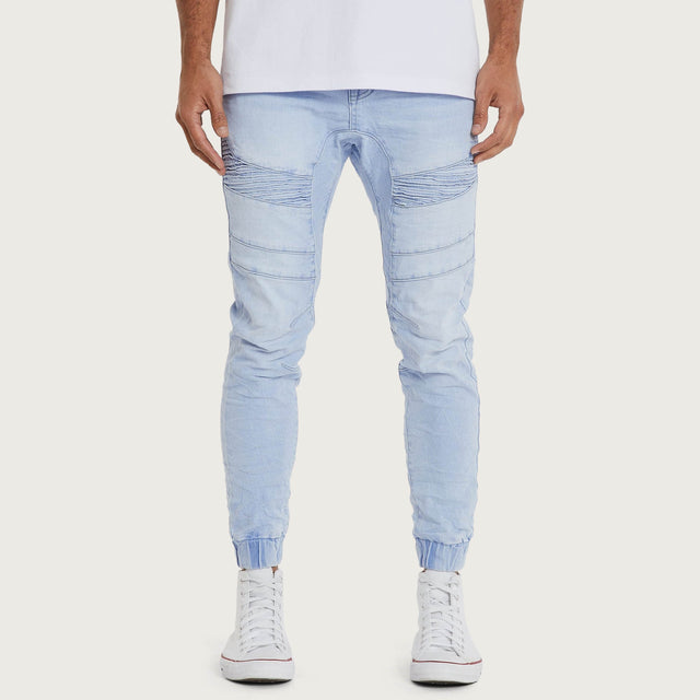 Model wears Spectra Jogger Pant Ice Blue Pants in Blue - Image 2