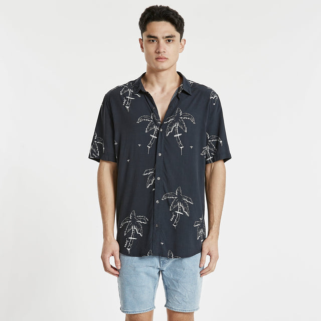 Become Relaxed S/S Shirt Black/White Print