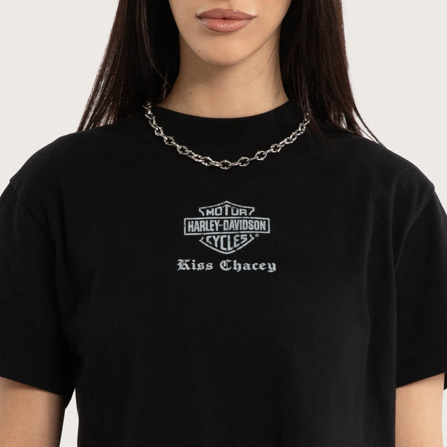 Model wears Rumble Crop Tee Jet Black T-Shirts Black – image 3