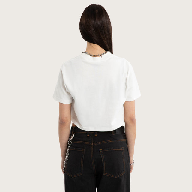 Model wears Breakout Crop Tee Natural White T-Shirts White – image 3