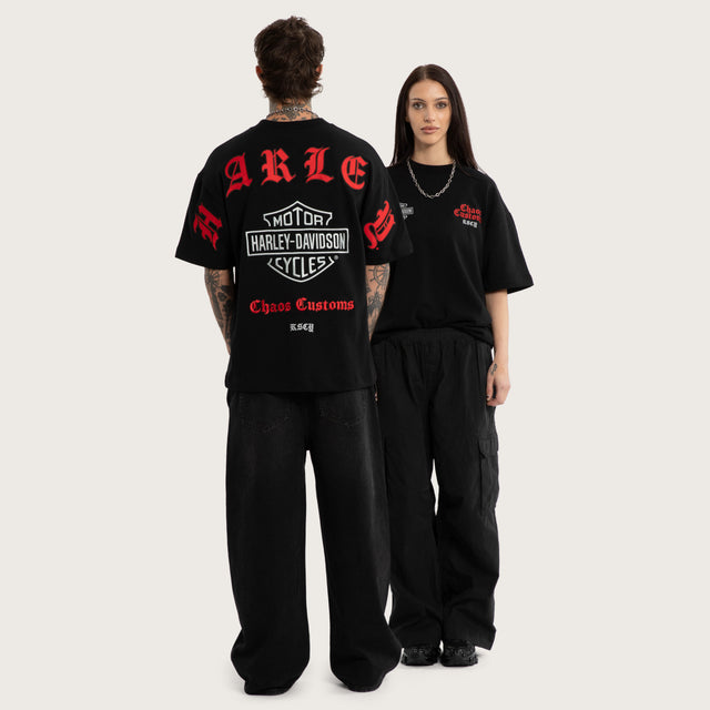 Model wears Rev Loopback Street Tee Jet Black T-Shirts Black – image 4