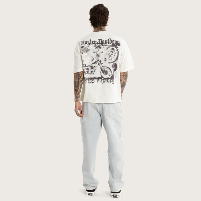 Model wears Vent Crop Street Tee Blanc De Blanc T-Shirts White – image 6
