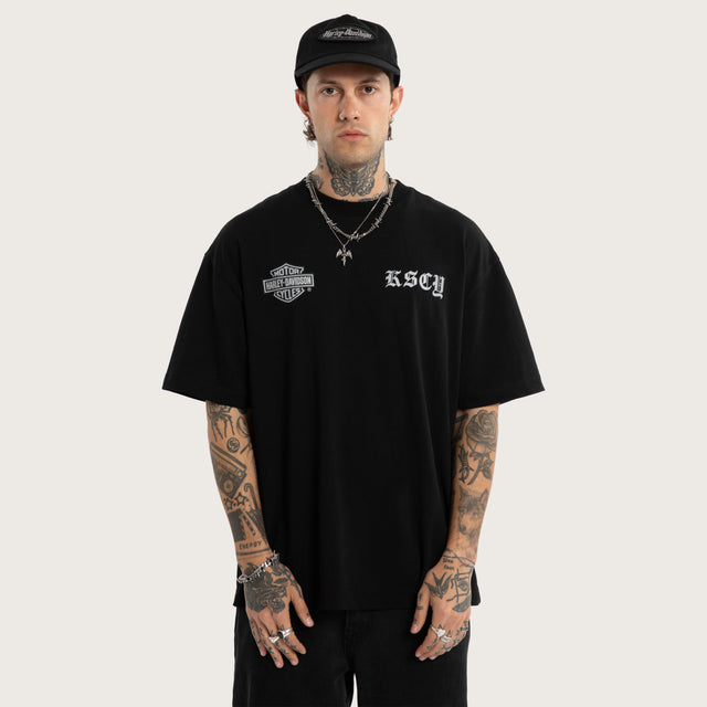 Model wears Scrambler Street Tee Jet Black T-Shirts Black – image 7