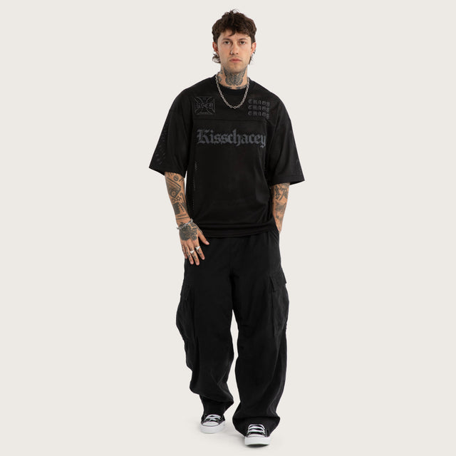 Model wears Synced Mesh Jersey Jet Black T-Shirts Black – image 5