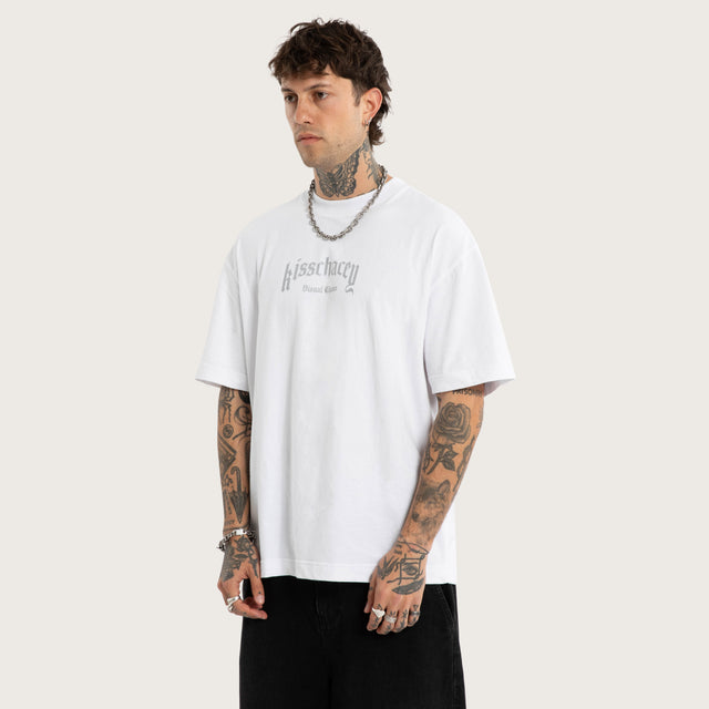 Model wears Obliteration Street Tee Optical White T-Shirts White – image 3