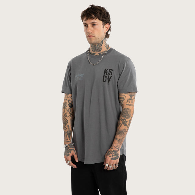 Model wears Cloak Dual Curved Tee Charcoal T-Shirts Grey – image 3