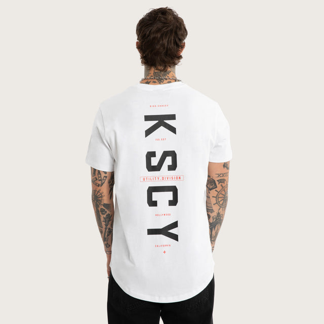 Model wears Stamp Dual Curved Tee Optical White T-Shirts White – image 2