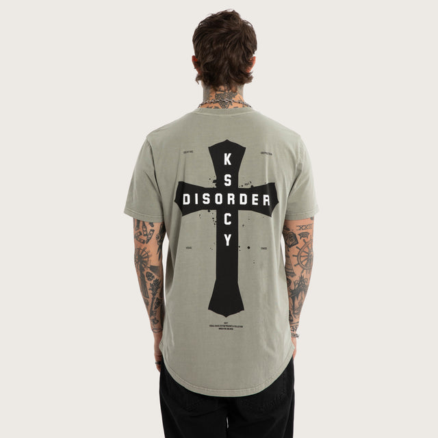 Model wears Hyped Dual Curve Tee Pigment Shadow T-Shirts White – image 2