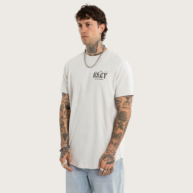 Model wears England Dual Curved Tee Glacier Grey T-Shirts Grey – image 3