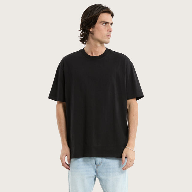 Brooks Heavy Box Fit Tee Jet Black