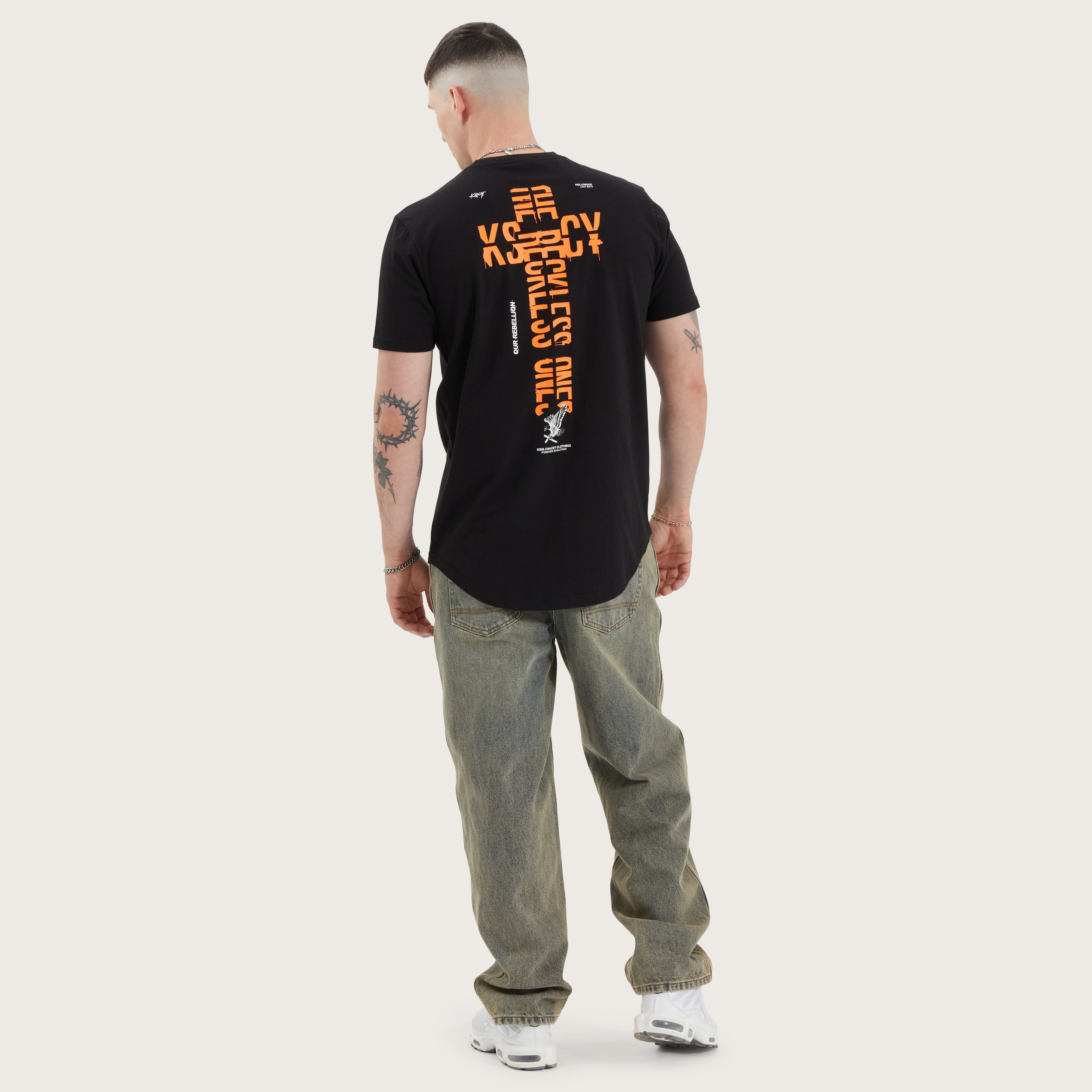 Brook Dual Curved Tee in Jet Black | KSCY
