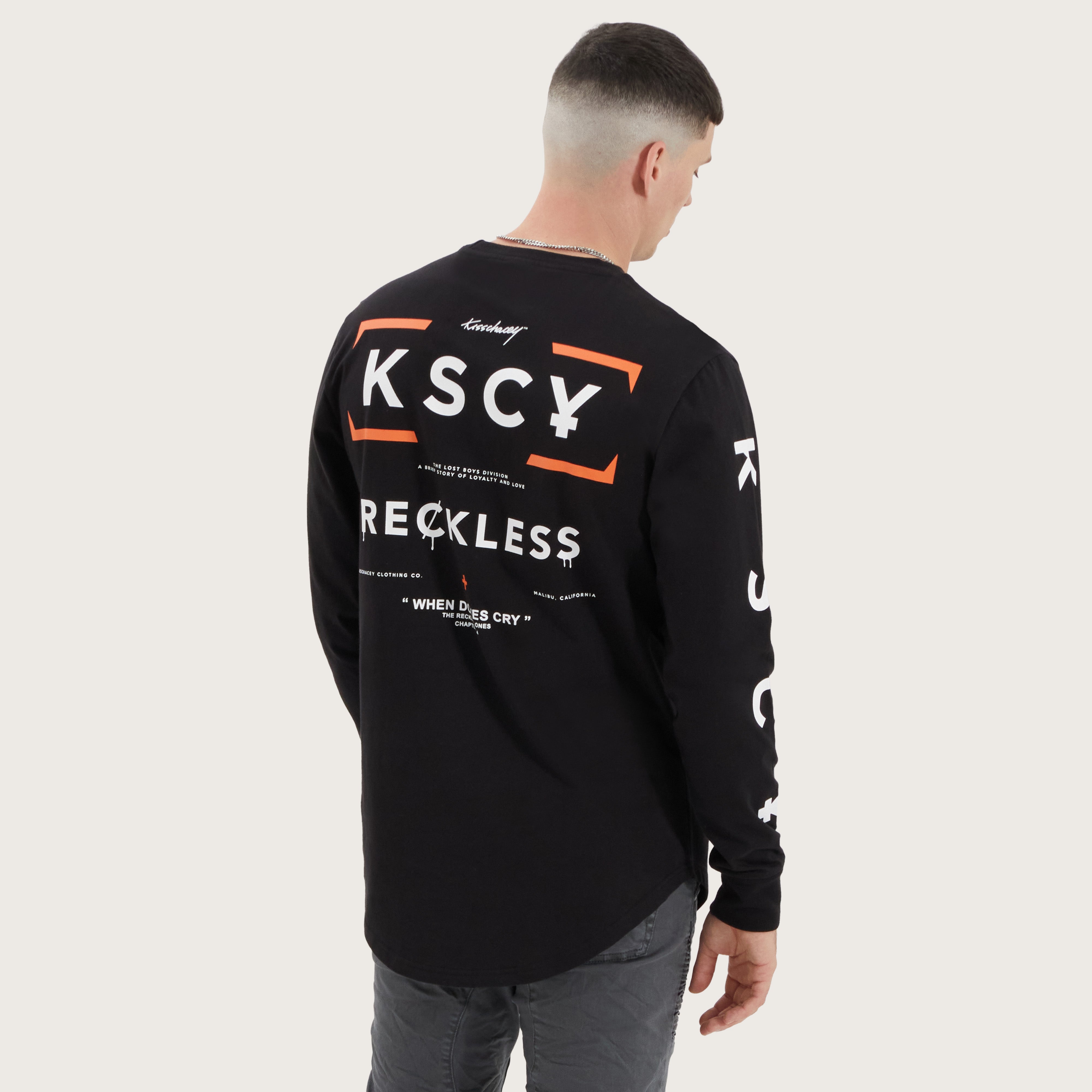 Dassel Dual Curved Longsleeve Tee in Jet Black | KSCY