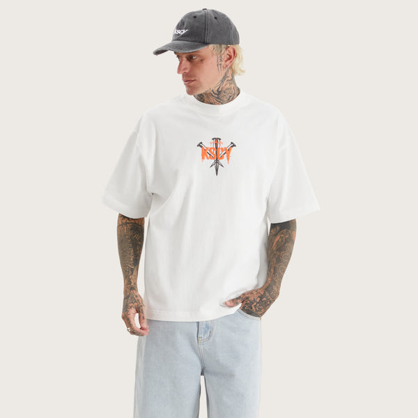 Attached Street Tee in Natural White | KSCY